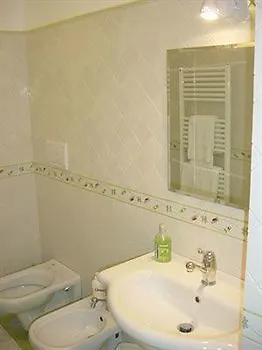 Il Tulipano Bed & Breakfast 5*